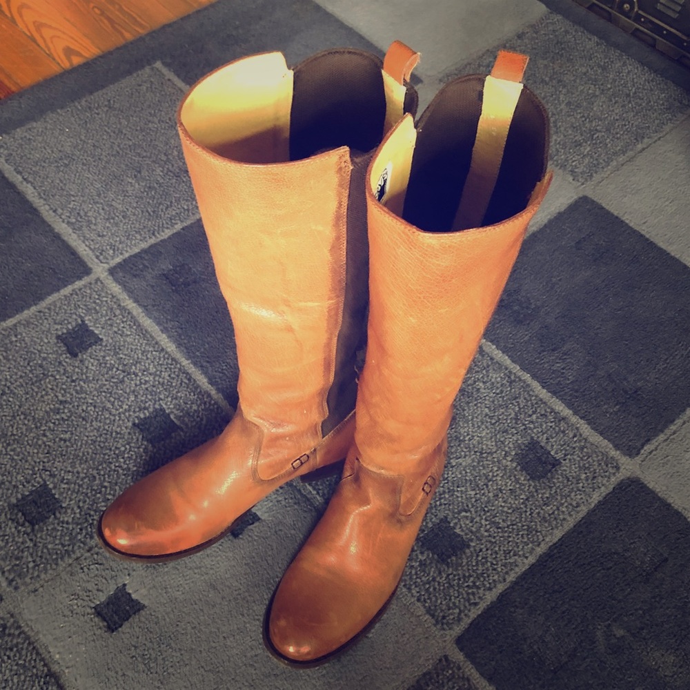 Frye Molly Gore Tall Boot in Whiskey EUC Size 8.5